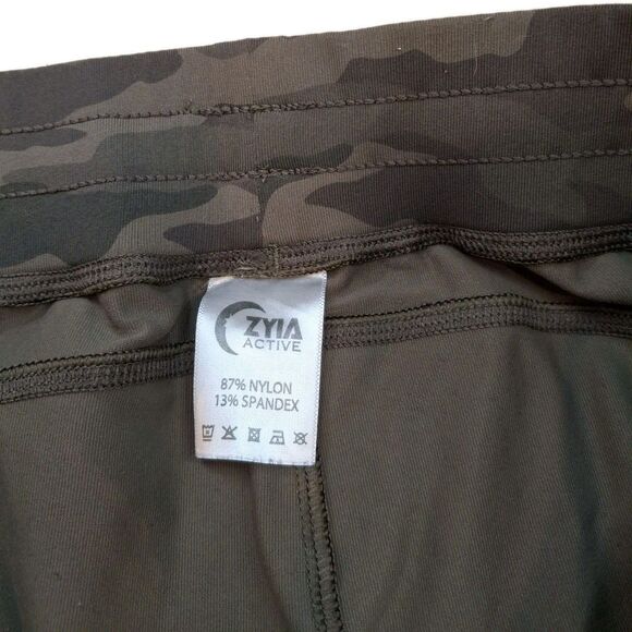 Zyia Active Size M Green Camo Unwind Joggers Pants Running Yoga Activewear - Picture 4 of 9